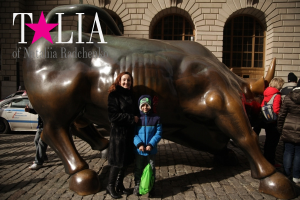 Выкладываю зимнюю фотографию с быком. Весной он так популярен среди туристов, что к нему не подступиться!